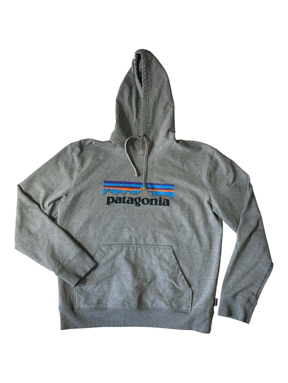 Patagonia mens M Medium gray logo uprisal pullover hoodie EUC
